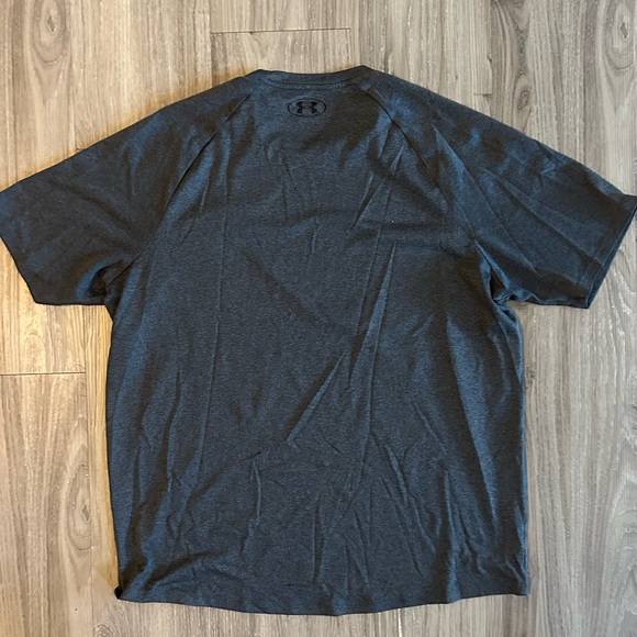 Men’s Under Armour Dark Grey Tech 2 T-Shirt, size Large - Picture 11 of 11